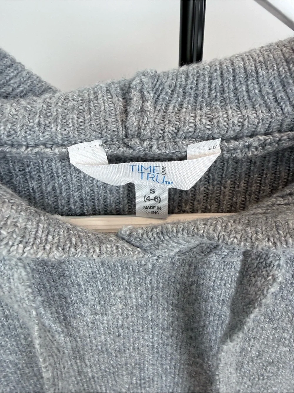 Time & Tru Gray Hooded Knit Sweater